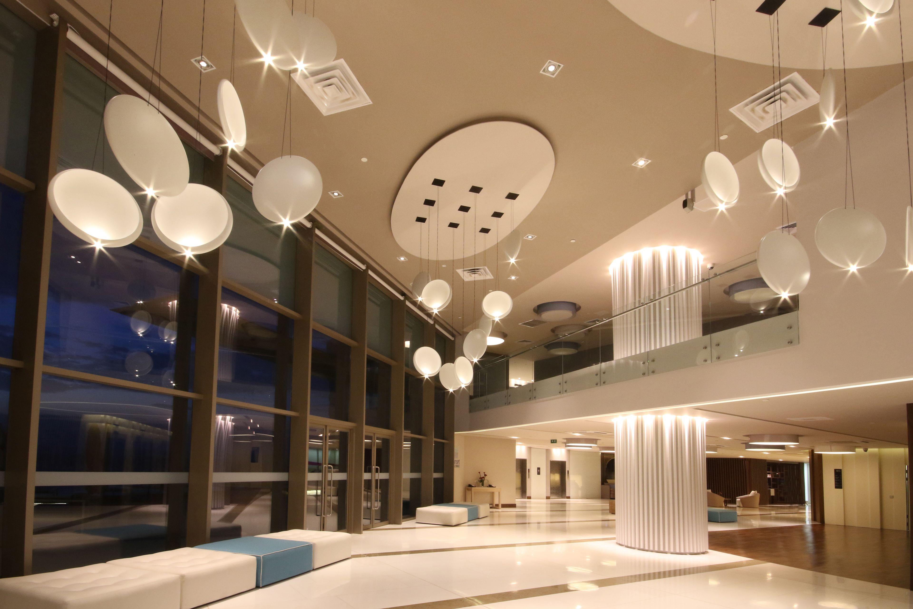 Intercontinental By Ihg Hotel 5*