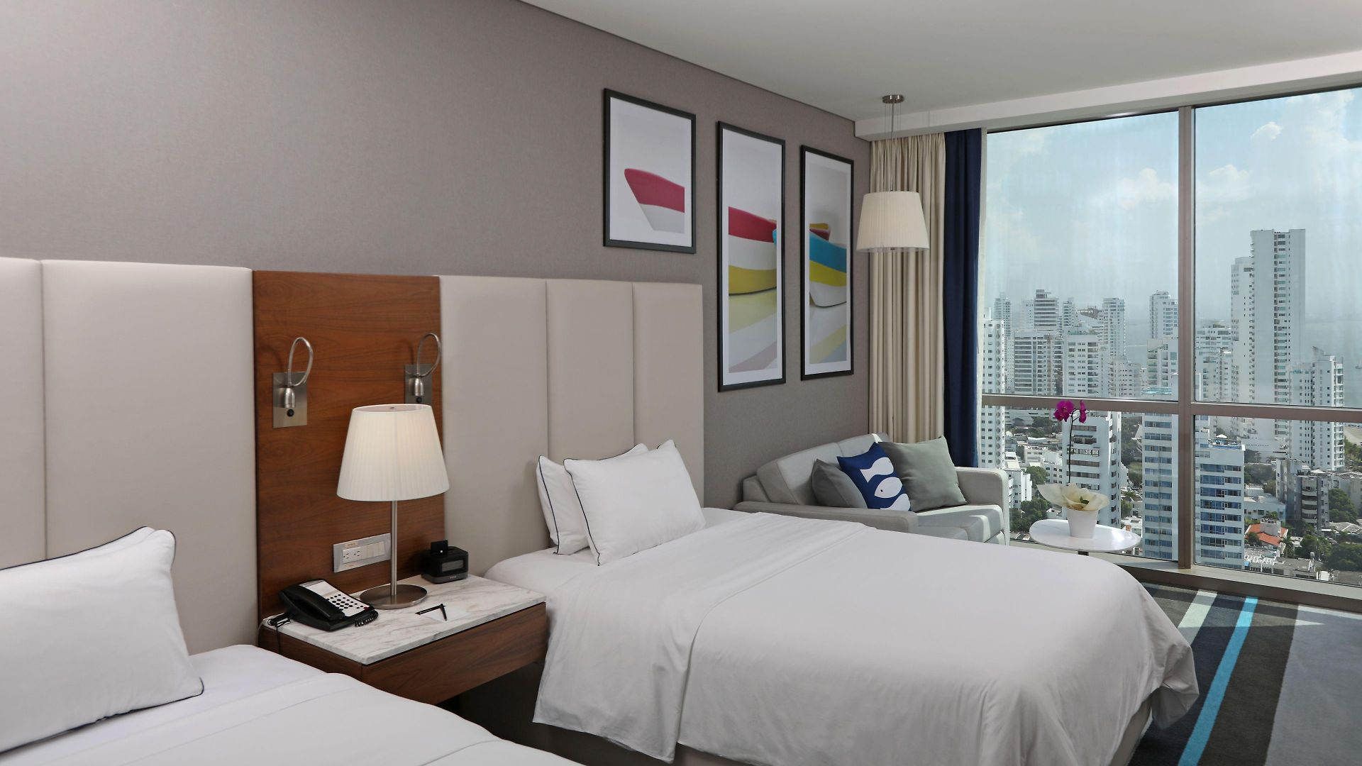 Intercontinental By Ihg Hotel 5*