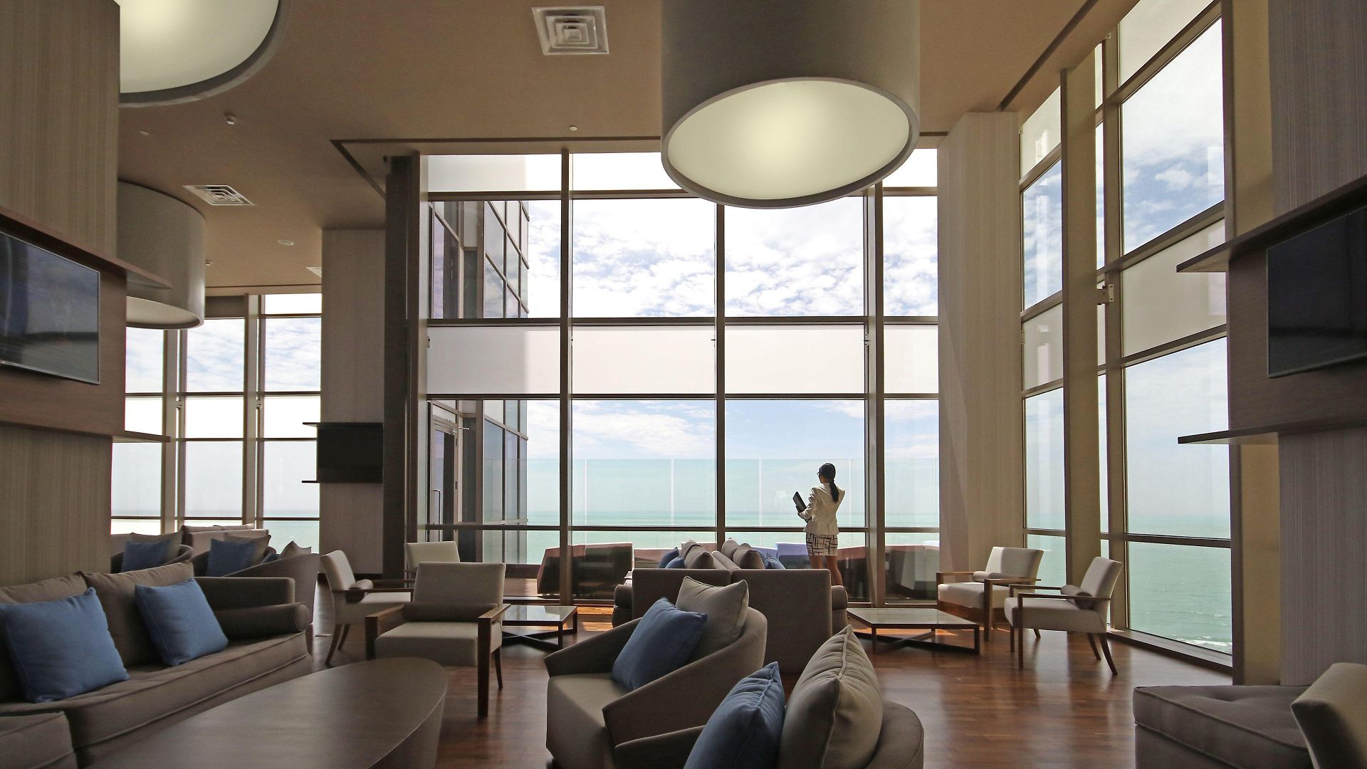 Intercontinental By Ihg Hotel 5*