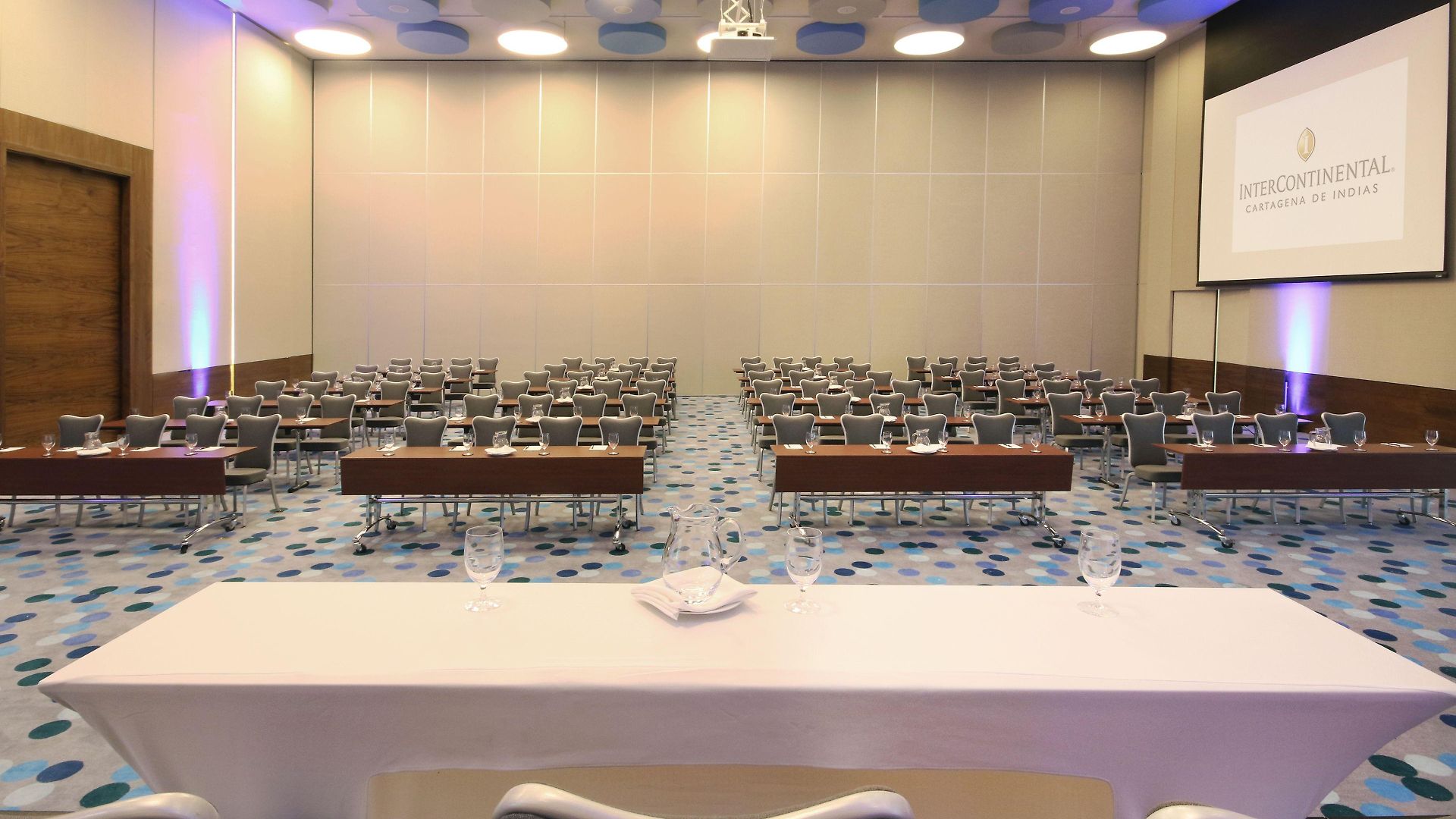 Intercontinental By Ihg 5*