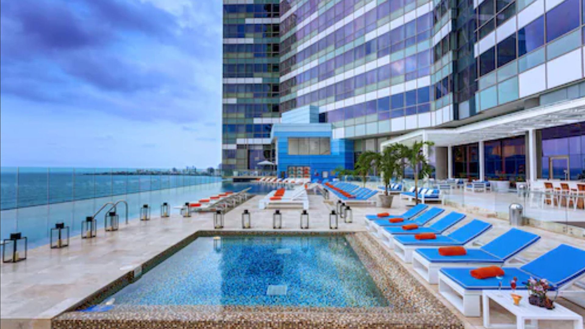 Intercontinental By Ihg Hotel