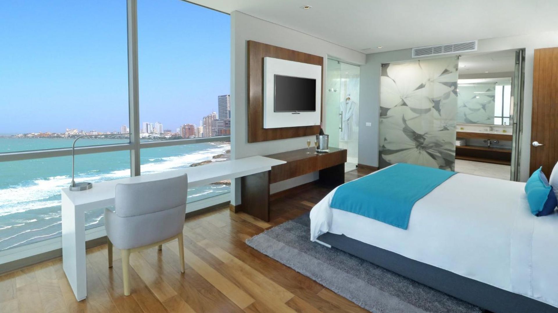 Intercontinental By Ihg Hotel