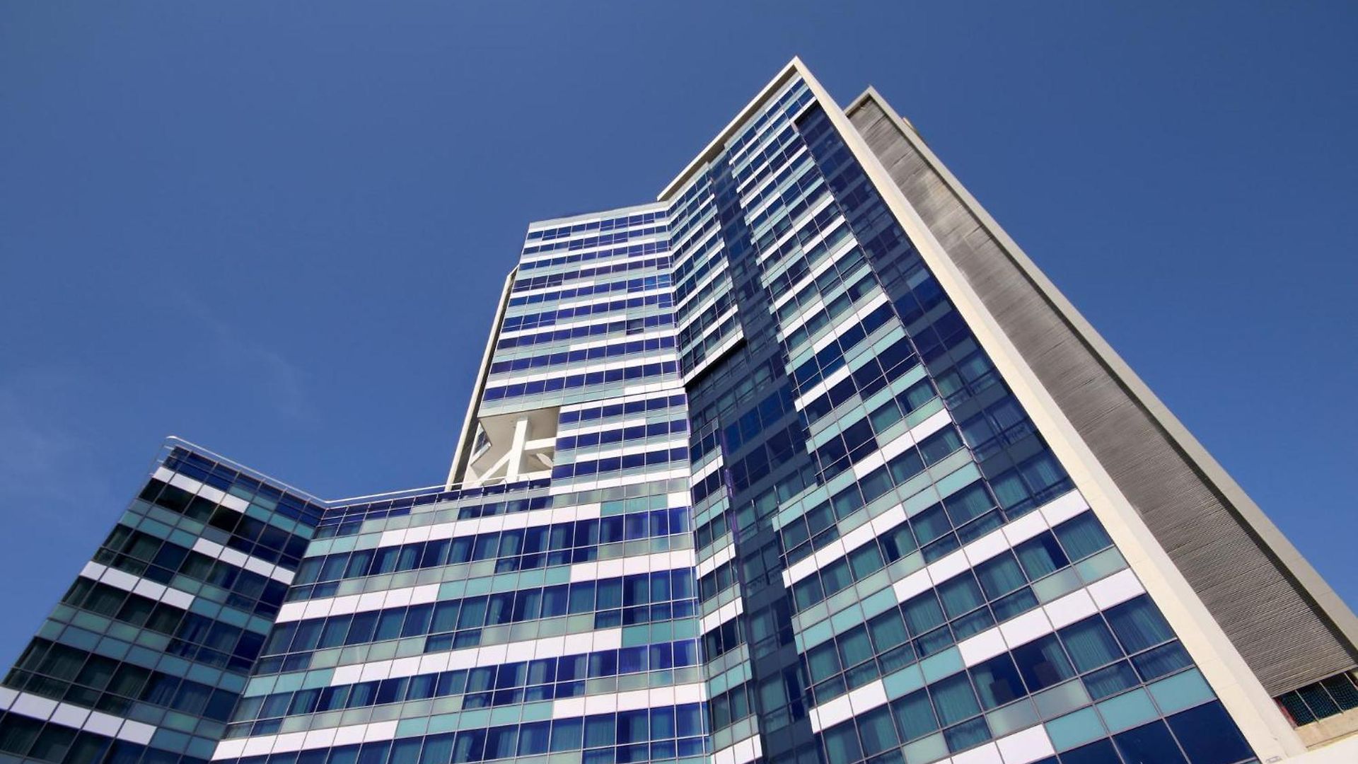 Intercontinental By Ihg Hotel 5*