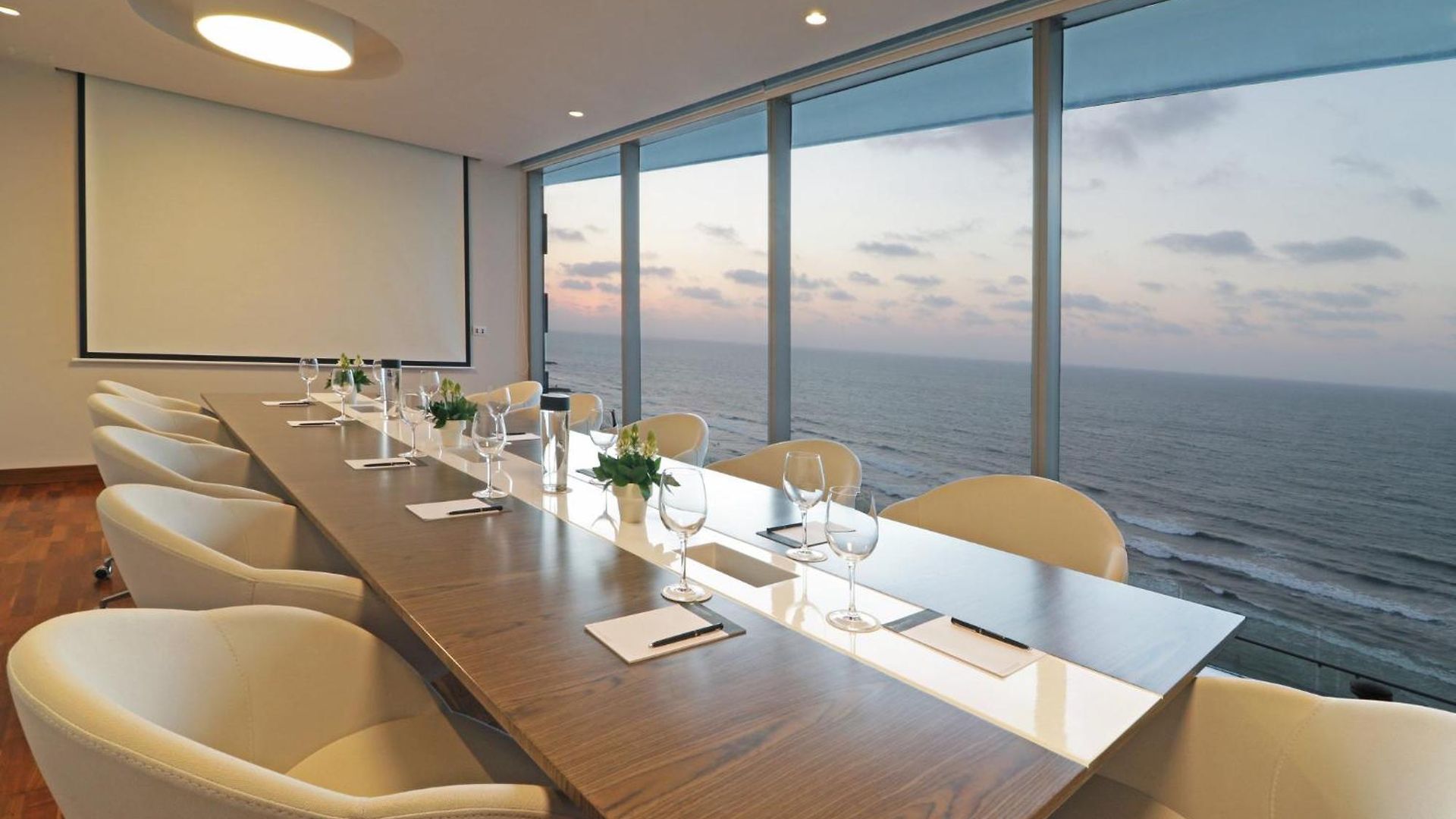 Hotel Intercontinental By Ihg 5*