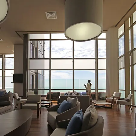 Intercontinental By Ihg Hotel 5*