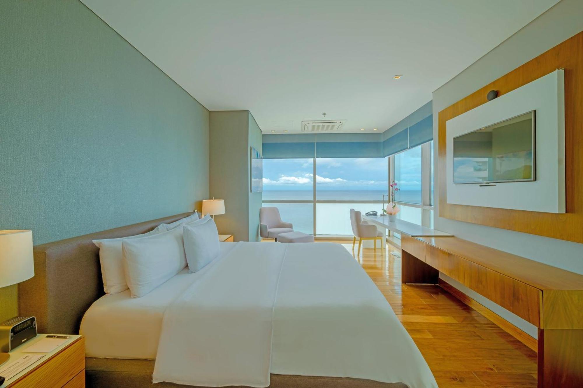 Intercontinental By Ihg Hotel